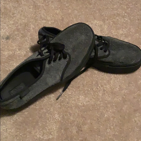 Vans - Picture 4 of 4